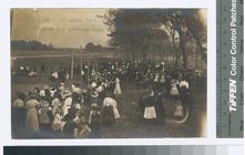 Easter at Washington Park. Waiting for running race